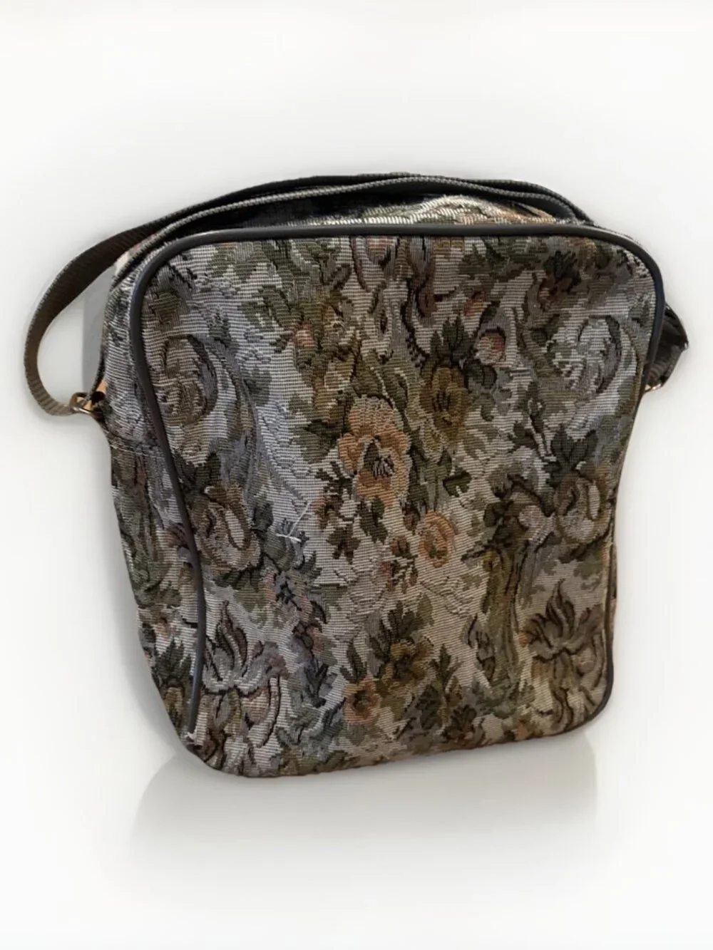 Samsonite vintage tapestry
